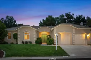 608 Inverlochy Dr, Fallbrook, CA 92028 - Photo 1