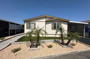 880 N Lake St, Hemet, CA 93544 - Photo 1