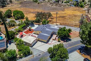 41257 Crest Dr, Hemet, CA 92544 - Photo 1