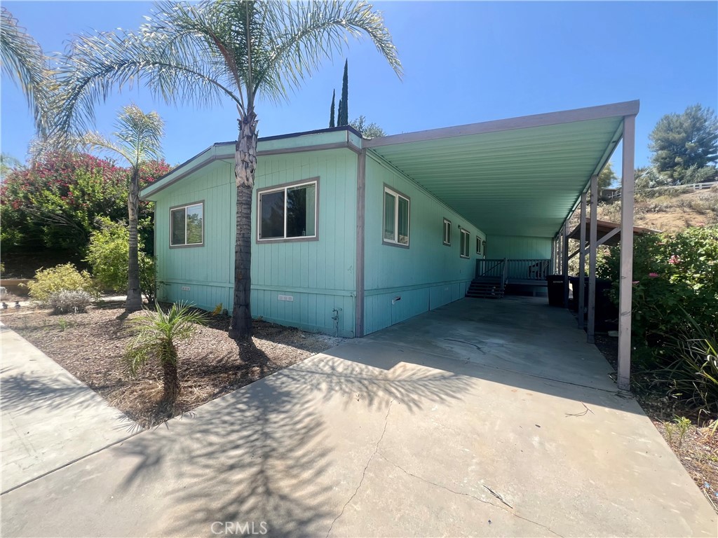22805 Skylink Dr, Canyon Lake, CA 92587 - MLS SW25136367 - Coldwell Banker