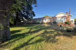9167 Citrus Ave, Fontana, CA 92335 - Photo 1