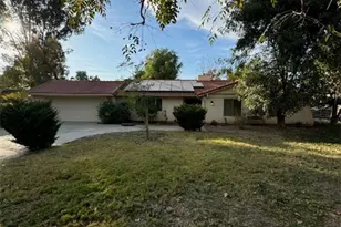 30303 Stephanie St, Hemet, CA 92543 - Photo 1