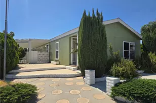 945 Vallejo Dr, Hemet, CA 92543 - Photo 1