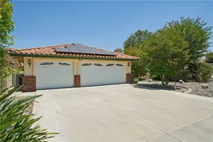 23070 Compass Dr, Canyon Lake, CA 92587 - Photo 1