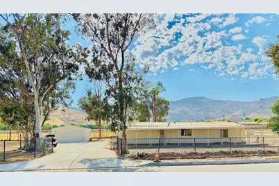 312 N Warren Road, San Jacinto, CA 92582 - Photo 1