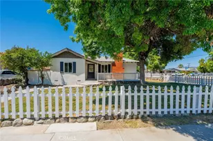 880 E Wright St, Hemet, CA 92543 - Photo 1