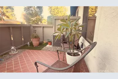 1302 N Mako Lane #2, Anaheim, CA 92801 - Photo 1