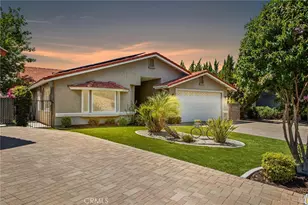 30201 Spray Dr, Canyon Lake, CA 92587 - Photo 1