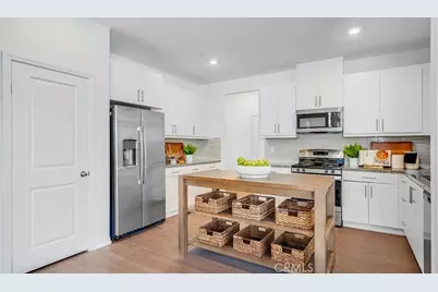 17784 McKenzie Court, Hesperia, CA 92345 - Photo 1