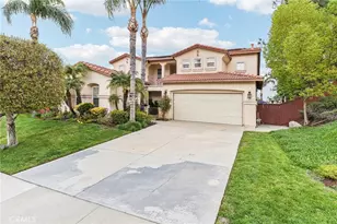 25 Vista Toscana, Lake Elsinore, CA 92532 - Photo 1