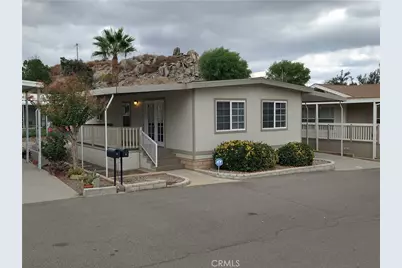 32600 State Hwy 74 #5, Hemet, CA 92545 - Photo 1