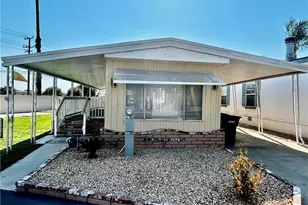 1445 W Florida Ave, Hemet, CA 92543 - Photo 1