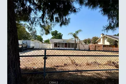 308 N Wateka Street, San Jacinto, CA 92583 - Photo 1