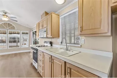 1295 S Cawston Avenue #433, Hemet, CA 92545 - Photo 1