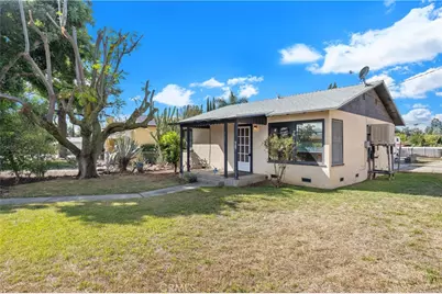 713 Michigan Avenue, Beaumont, CA 92223 - Photo 1