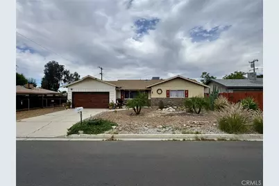 40520 Poppy Drive, Hemet, CA 92544 - Photo 1