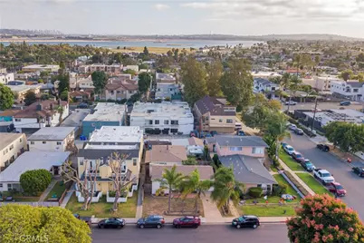 2109 Felspar, Pacific Beach (San Diego), CA 92109 - Photo 1