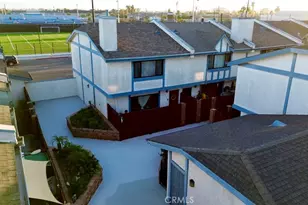 4229 W Rosecrans Ave, Hawthorne, CA 90250 - Photo 1