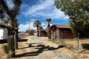 6386 Linda Lee Dr, Yucca Valley, CA 92284 - Photo 1