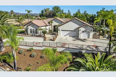 40271 Berlie, Murrieta, CA 92562 - Photo 1