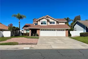 25472 Day Lily, Murrieta, CA 92563 - Photo 1