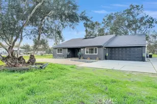 28625 Shady Tree, Winchester, CA 92596 - Photo 1