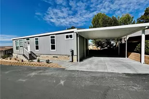 1536 S State St, Hemet, CA 92543 - Photo 1