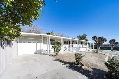 1400 E Menlo #49, Hemet, CA 92544 - Photo 1