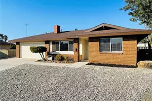 678 Monterey Pl, Hemet, CA 92543 - Photo 1
