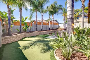 117 Morro Rd, Fallbrook, CA 92028 - Photo 1