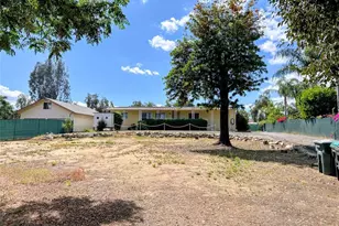 28205 El Toro, Lake Elsinore, CA 92532 - Photo 1