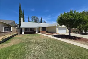 11576 Prosperity Ln, Moreno Valley, CA 92557 - Photo 1