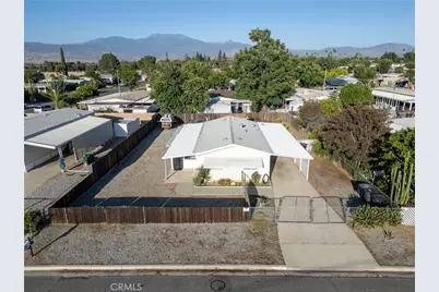 768 N Buena Vista, Hemet, CA 92543 - Photo 1
