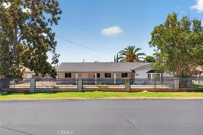1215 E 39th Street, San Bernardino, CA 92404 - Photo 1