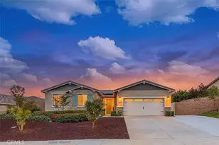 31454 Darlington Oak Dr, Winchester, CA 92596 - Photo 1