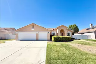 983 Sarazen St, Hemet, CA 92543 - Photo 1