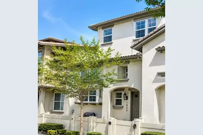 33720 Willow Haven #102, Murrieta, CA 92563 - Photo 1