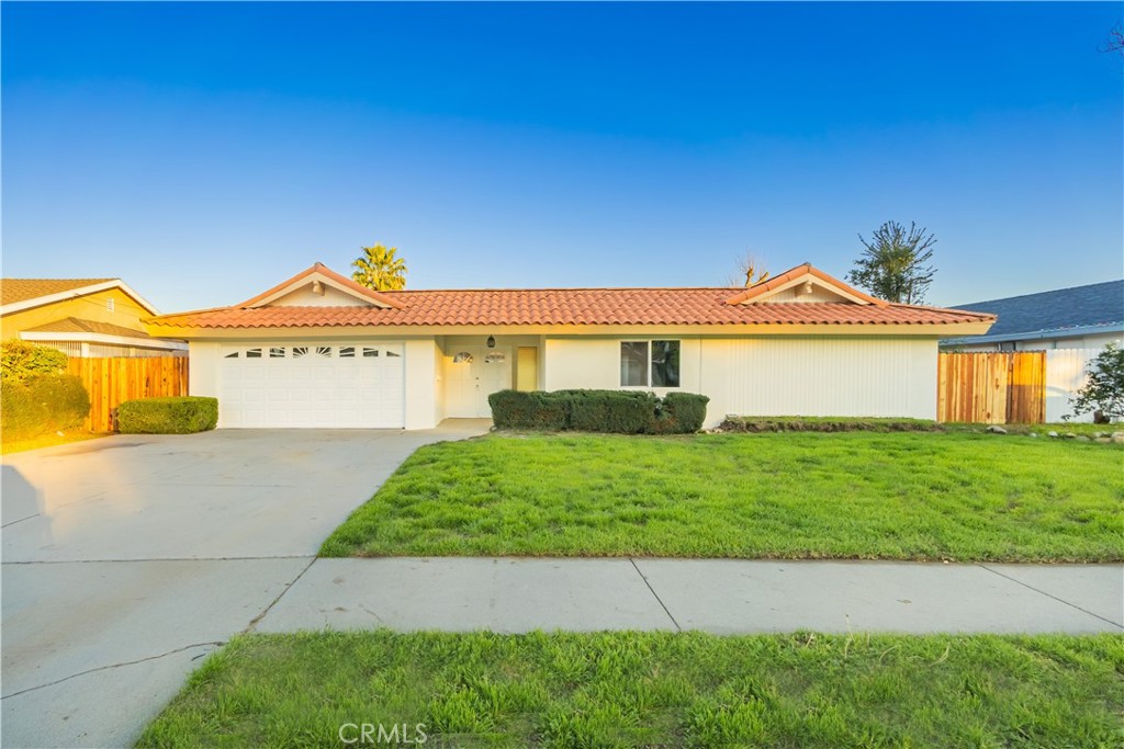 2222 Angelcrest Dr, Hacienda Heights, CA 91745 MLS TR23012112