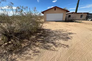 1567 Dakota Ln, Landers, CA 92285 - Photo 1