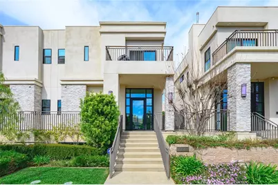 18719 Redwing Street, Tarzana, CA 91356 - Photo 1