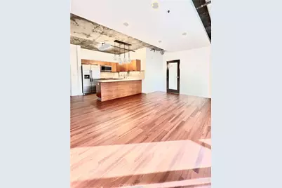 645 W 9th Street #616, Los Angeles, CA 90015 - Photo 1