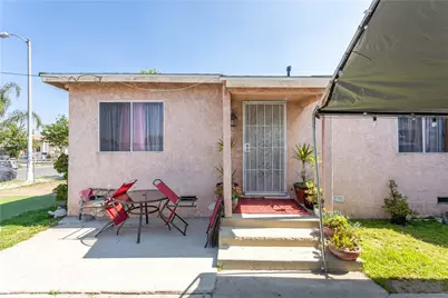 10752 Weigand Avenue, Los Angeles, CA 90059 - Photo 1