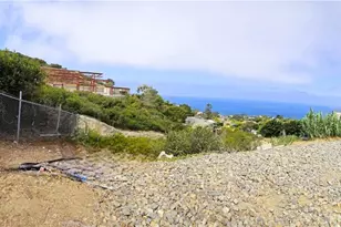 7530 Hillside Dr, La Jolla, CA 92037 - Photo 1