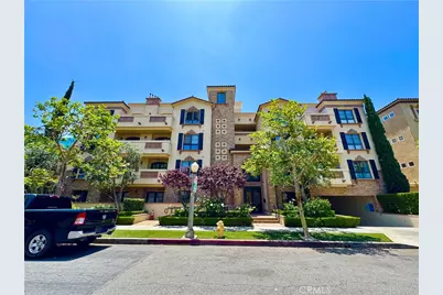 12026 Hoffman Street #101, Studio City, CA 91604 - Photo 1