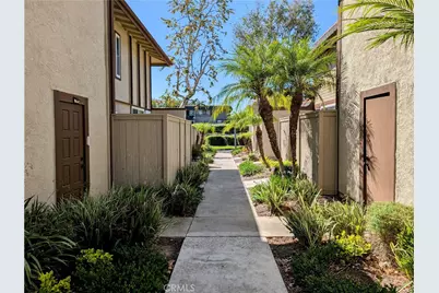 26253 Via Roble #14, Mission Viejo, CA 92691 - Photo 1