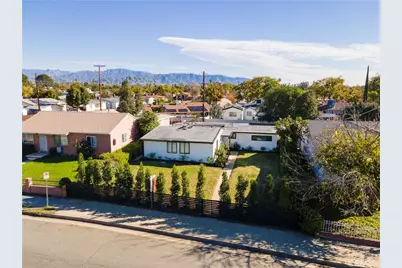 6250 Coldwater Canyon Avenue, North Hollywood, CA 91606 - Photo 1