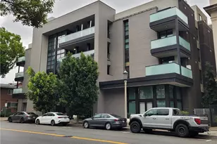 178 S Euclid Ave, Pasadena, CA 91101 - Photo 1