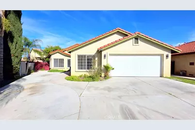 1100 Cloverdale Street, Riverside, CA 92501 - Photo 1