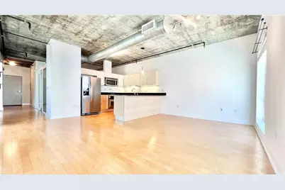 645 W 9th Street #631, Los Angeles, CA 90015 - Photo 1