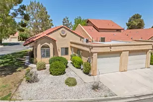 19022 Cedar, Apple Valley, CA 92308 - Photo 1